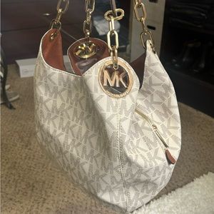 Michael Kors Large shoulder bag